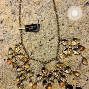 MAD MEN (Limited Edition) Banana Republic Gold and Brown Floral Necklace